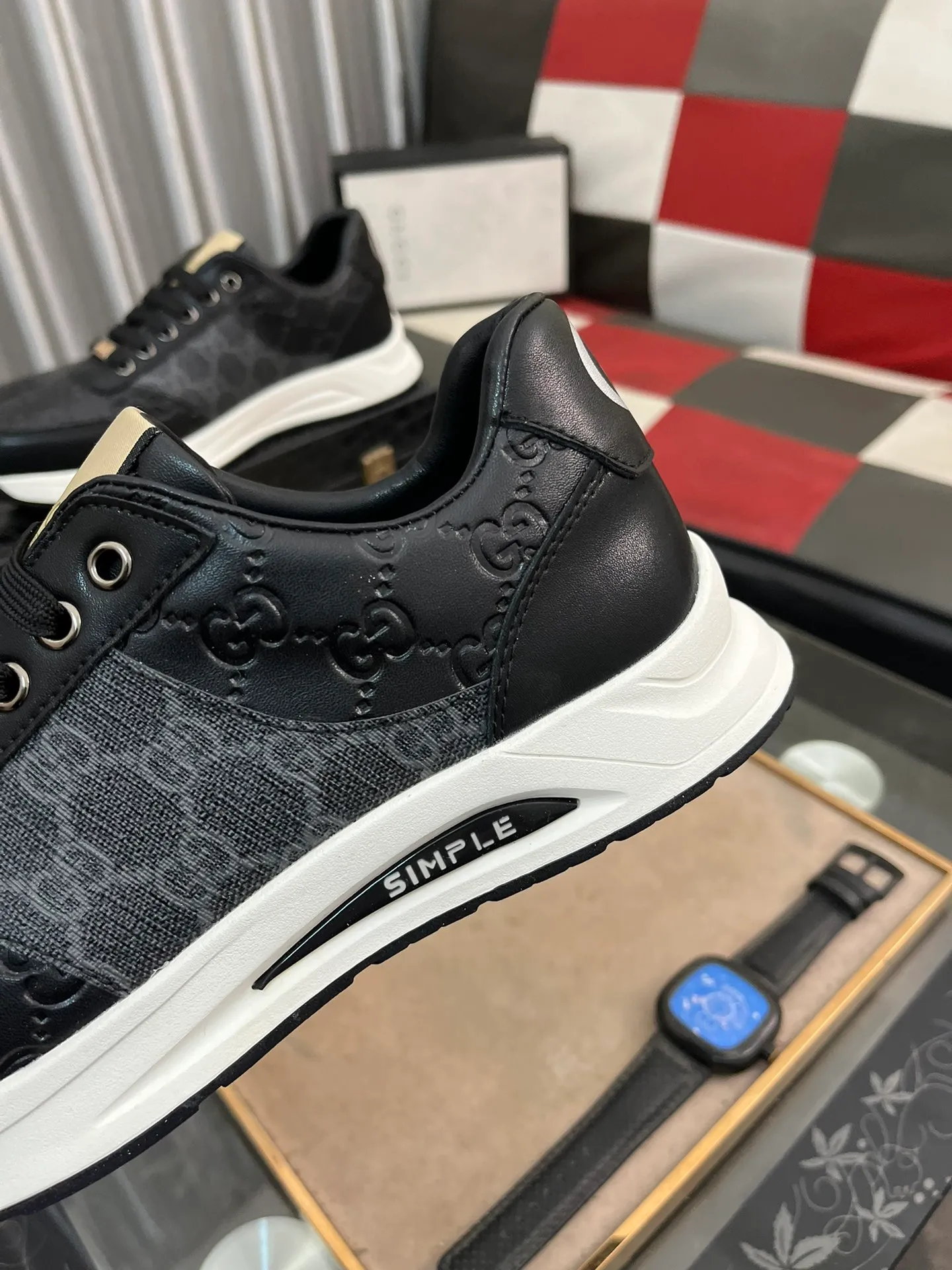 Men's Men's Shoes 💰420 ⌚️⌚️[GUCCI] Gucci men's casual shoes are absolutely popular 🔥The ultimate matching item for trendy men! Irresistible charm of super texture, the main recommendation, the upper is made of high-quality cowhide + breathable fabric, sheepskin feet, wear-resistant rubber sole, noble and elegant! Extremely comfortable🎁🎁You can be as handsome as you want💪 Size: 38-44!